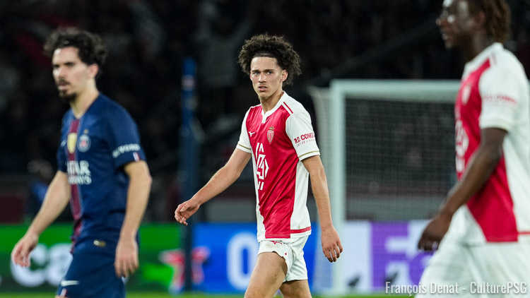La troisième offre envoyée par le PSG à l'AS Monaco pour s'offrir les services de Maghnes Akliouche a été repoussée par le club de la Principauté. Les deux parties sont désormais proches mais toujours pas d'accord.