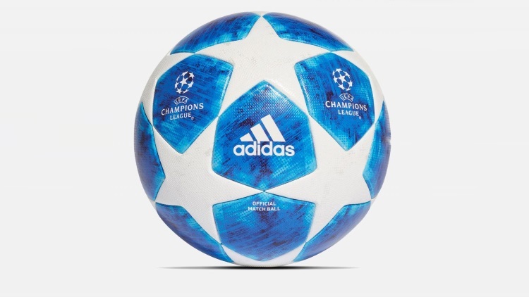 Europe : Le nouveau ballon de la Ligue des Champions présenté