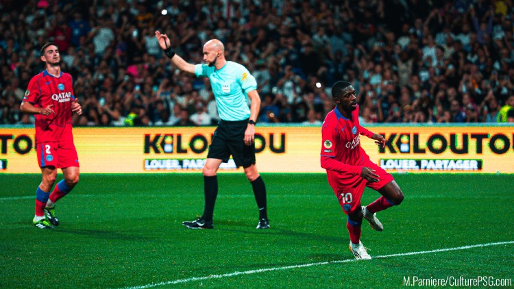 Les arbitres de la 28e journée de Ligue 1 ont été dévoilés et fait amusant, le PSG/Toulouse de ce vendredi soir sera dirigé par le même arbitre que le match aller remporté 6-3 par les Parisiens à Toulouse.