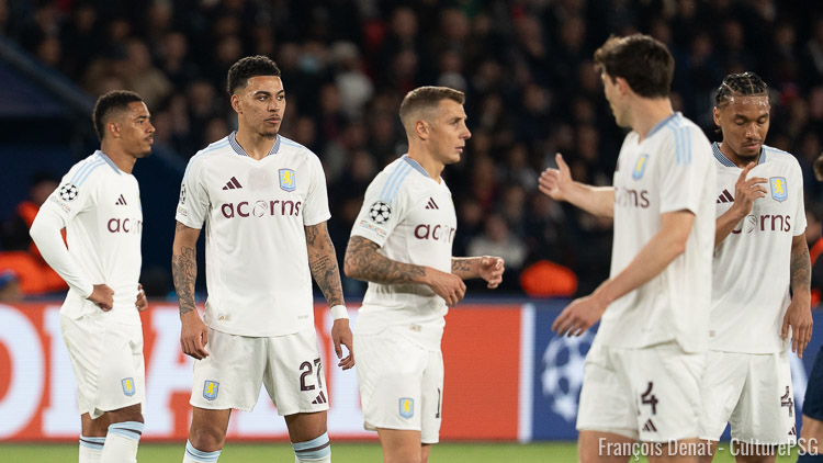 Lucas Digne est dans la dernière ligne droite de son transfert avec le PSG : il ne lui reste plus qu'à signer son contrat désormais.