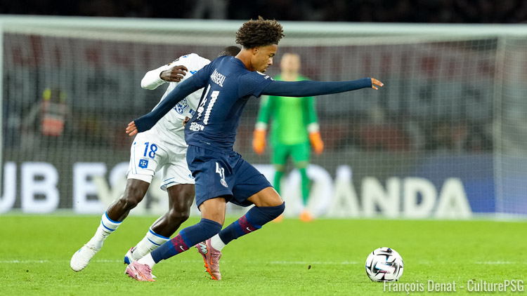 Comme depuis plusieurs années, la Bundesliga a des vues sur le centre de formation du PSG et s'intéresse actuellement au polyvalent joueur offensif Mathis Jangeal, en fin de contrat aspirant l'été prochain.