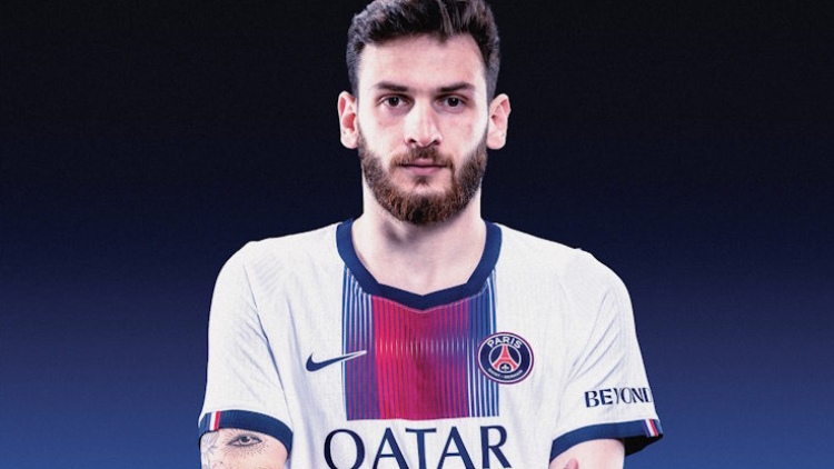 Après avoir déjà porté son nouveau maillot domicile 2026/2027 face à Brest en fin de saison dernière, le PSG va porter ce mercredi soir son nouveau maillot extérieur pour la première fois face au Real Majorque en amical.