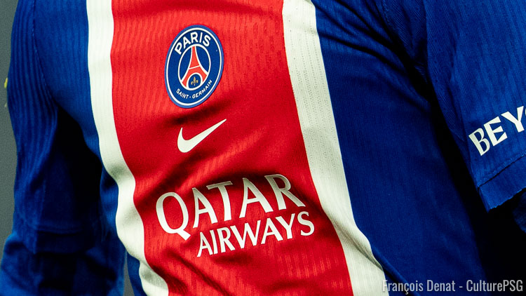 Comme pressenti depuis le printemps, le PSG est en passe de signer un nouveau contrat très lucratif avec son équipementier historique Nike. Un nouveau contrat supérieur à 1 milliard d'euros.