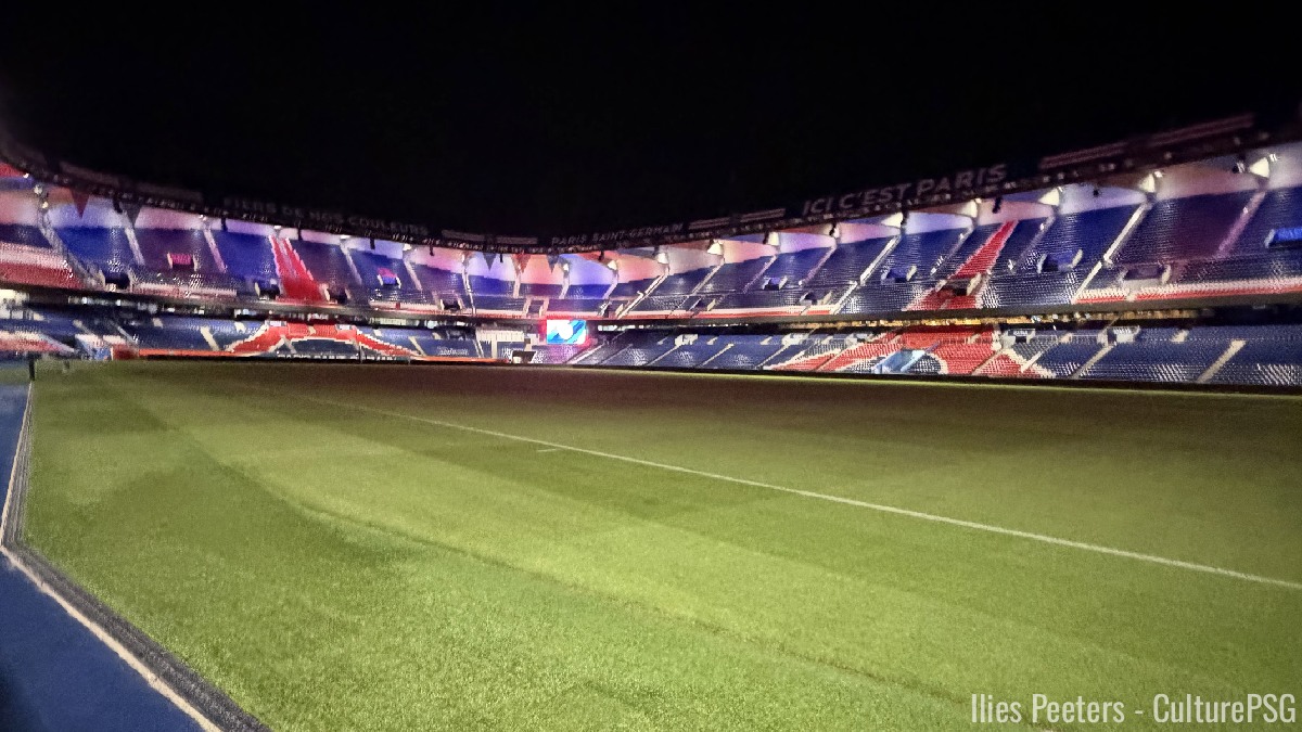 Le PSG retrouve son jardin du Parc des Princes ce vendredi soir à l'occasion de la réception de l'AS Monaco (3e journée de Ligue 1), trois mois et demi après son dernier match à domicile. L'occasion pour les supporters parisiens de jauger la nouvelle pelouse récemment changée et de découvrir en vrai les cinq recrues de l'été parisien.