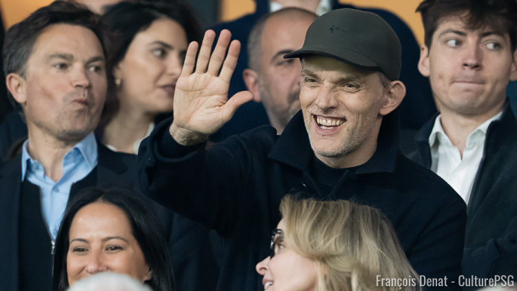 La presse anglaise associe ce vendredi un milieu offensif d'Aston Villa et des Three Lions au PSG. Le club parisien ferait ainsi partie des clubs intéressé par Morgan Rogers, le polyvalent milieu offensif de 23 ans qui avait marqué au Parc des Princes la saison passée.