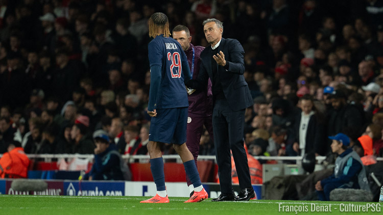 Le décevant match nul du PSG face à Nantes (1-1) samedi n'a pas été sans conséquence sur l'ambiance du vestiaire parisien et la relation, de plus en plus tendue, entre Luis Enrique et certains de ses joueurs.