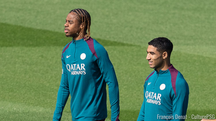 Assez rare pour être souligné, le dernier entraînement du PSG avant sa finale de Champions League contre l'Inter Milan sera diffusée en intégralité et en live video ce vendredi. Il s'agit d'une règle imposée par l'UEFA aux deux équipes avant la finale. Suivez l'entraînement du PSG en live video à partir de 19h ci-dessous.