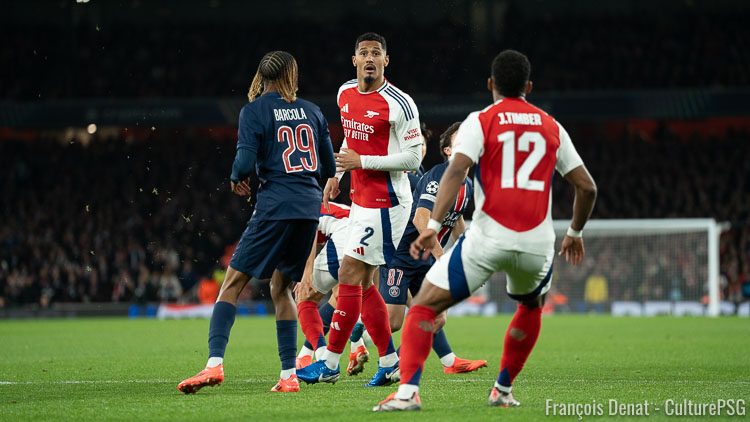 A l'avant-veillz de la rencontre, il est déjà possible de faire un point sur les absents probables de PSG/Arsenal, demi-finale retour de Champions League qui se jouera ce mercredi soir au Parc des Princes. Côté parisien, Presnel Kimpembe est forfait et la grande interrogation concerne Ousmane Dembélé. Arsenal sera de son côté privé d'au moins trois joueurs, mais probablement beaucoup plus.