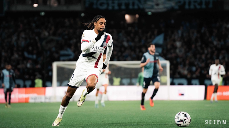 Si Le Havre a poussé dans les dernières secondes pour revenir au score, le PSG s'est très logiquement imposé grâce à un but de Barcola et aurait pu en marquer bien d'autres. Retour sur les performances individuelles des Parisiens au cas par cas.
