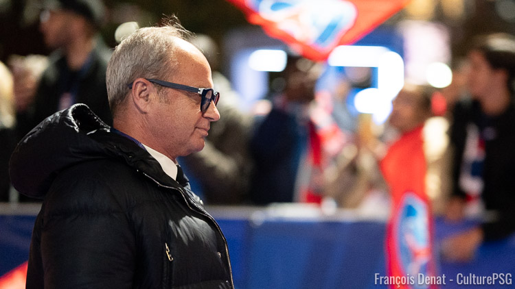 En fin de contrat au 30 juin prochain, le directeur sportif du PSG Luis Campos n'est pas certain de rester malgré les négociations entamées depuis plusieurs mois pour une prolongation de contrat. Le PSG a même sondé un possible remplaçant en la personne d'Andrea Berta, ancien dirigeant à l'Atlético de Madrid.