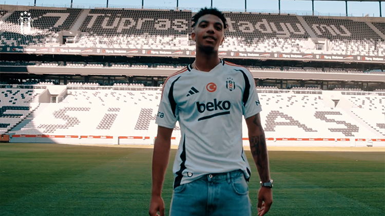 Besiktas a confirmé ce mardi soir le prêt sans option d'achat du milieu de terrain du PSG Cher Ndour et le club turc a fait preuve d'originalité pour annoncer la nouvelle sur ses réseaux sociaux.