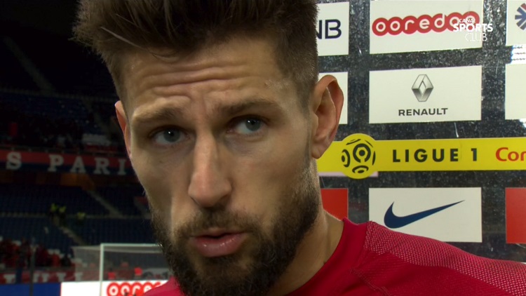 Après la défaite 1-0 de son équipe face au PSG, le gardien de Bordeaux Benoît Costil a exprimé ses regrets mais il est aussi revenu sur la blessure de Cavani, expliquant que le joueur ne savait pas exactement où il avait mal.