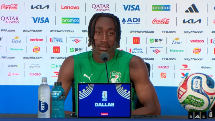 D'accord avec le PSG selon plusieurs sources, Yan Diomande a exprimé son envie de se concentrer sur la Coupe du monde lundi, à la veille de Côte d'Ivoire/Norvège. Mais l'ailier de Leipzig a aussi déclaré qu'il s'attendait à quitter le club allemand cet été.