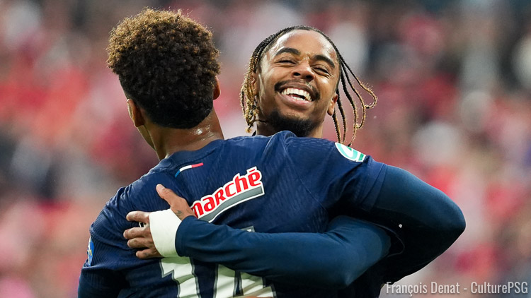 À trois jours de de la finale de Champions League entre les deux clubs, les premières tendances se dessinent déjà pour les compositions de PSG/Inter, qui aura lieu ce samedi soir à Munich (21h). Il y a un gros doute en attaque côté parisien et une incertitude en défense côté intériste.