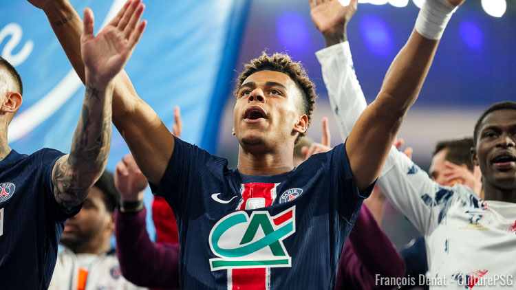 De l'arrivée au Stade de France à l'échauffement avec Kvaratskhelia en passant par l'émotion de Doué ou l'accolade entre Moscardo et Donnarumma, retrouvez les coulisses de la finale de Coupe de France PSG/Reims (3-0) dans une vidéo de 8 minutes.