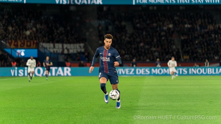 Sorti dès la pause après s'être plaint de la cuisse droite, Désiré Doué a pourtant assuré après PSG/Metz (3-0) que son remplacement n'était que de la précaution, et pas une blessure. Une version confortée par le club.