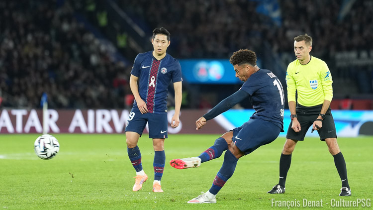 Après Jérôme Brisard contre l'Olympique Lyonnais (1-2), c'est un autre arbitre pas spécialement apprécié des supporters parisiens qui a été nommé pour PSG/Nantes de mercredi soir : un certain Clément Turpin.