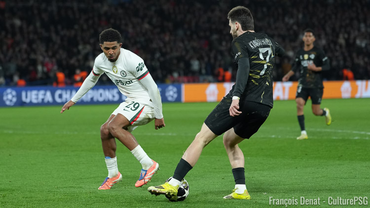 Si aucun joueur n'est suspendu pour Chelsea/PSG, puisque l'UEFA a décidé d'être clémente avec Pedro Neto, quatre joueurs devront se méfier ce mardi soir à Stamford Bridge.