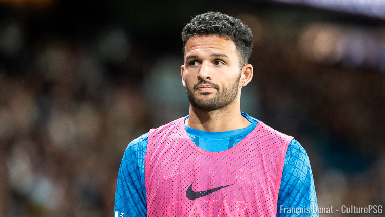 En plus d'avoir marqué le but de la victoire et d'avoir répondu en zone mixte à l'arrogance de Pedri, Gonçalo Ramos s'est offert un délicieux troll sur la pelouse du stade olympique de Barcelone mercredi soir après le succès 2-1 du PSG.