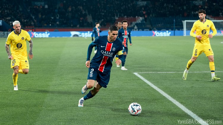 Bien qu'il reste trois matchs à jouer en 2024, les suspensions pour accumulation de cartons jaunes qui vont commencer à partir de ce PSG/OL compteront pour le Trophée des Champions contre Monaco. Plusieurs Parisiens sont menacés.