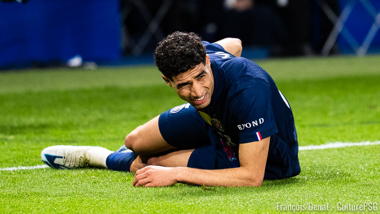 Au lendemain de PSG/Bayern, le club de la capitale a fait un point médical et annoncé les blessures pour plusieurs semaines d'Achraf Hakimi, comme attendu, mais aussi Lucas Chevalier qui a été touché à l'entraînement.