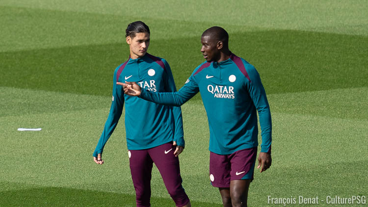 D'après L’Équipe, le jeune défenseur du PSG Naoufel El Hannach (18 ans) est sur le point d’être prêté à Montpellier, relégué en Ligue 2. Un prêt sans option d’achat est évoqué.