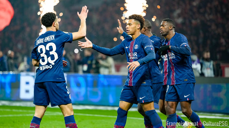 En attendant le film «vérité » de Ligue 1+ sur le récent PSG/OM, qui sera diffusé à 18h ce vendredi, le PSG a partagé un nouvel épisode de son programme hebdomadaire "No Comment", qui revient ce vendredi sur le récent PSG/OM ainsi que sur l'avant Rennes/PSG. L'occasion de revoir les buts du Classique, ainsi que plusieurs images de vie de groupe et d'entraînement très sympathiques.