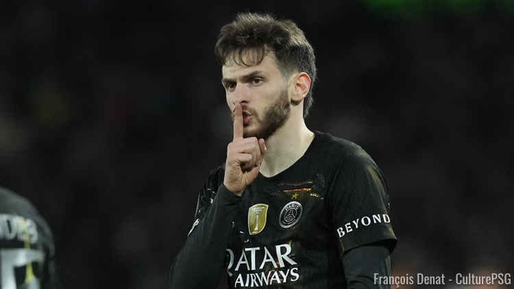 Entré en cours de match, Kvaratskhelia s'est offert un doublé contre Chelsea en huitième de finale aller de Champions League et a permis au PSG de s'imposer 5-2. Voici le deuxième but de Kvara contre Chelsea en video :