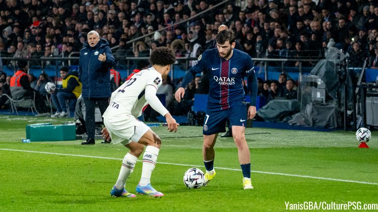 La presse du jour se rejoint dans l'ensemble sur les compositions d'équipe du Sporting/PSG de ce mardi soir (21h), affiche de la 7e journée de la Champions League, et il n'existerait même aucune incertitude côté parisien.