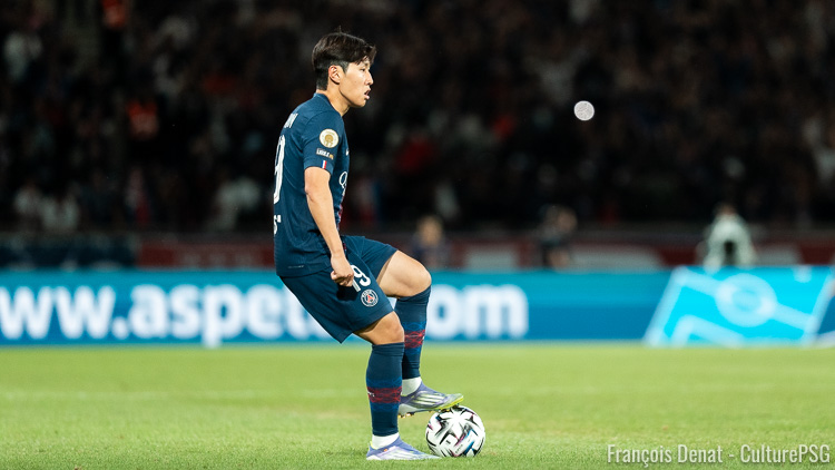 Alors que le joueur n'est pas contre un départ vers un club où il pourrait jouer plus, le PSG a refusé une offre de Nottingham d'un montant total de 60 millions d'euros. Mais près de la moitié de cette jolie somme était liée à des bonus...