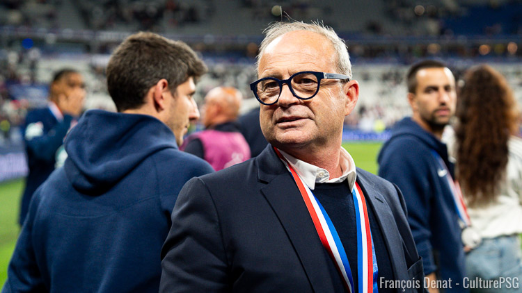 Principalement évoqué par la presse serbe jusque-là, l'intérêt du PSG pour le grand espoir serbe Andrija Maksimovic (17 ans, Etoile Rouge de Belgrade) vient d'être confirmé par une nouvelle source... allemande.