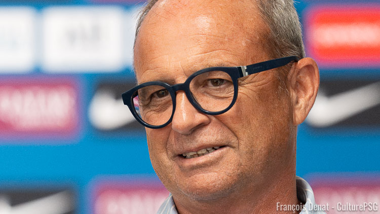 Prolongé en mai dernier au PSG jusqu'en 2030, après plusieurs mois d'incertitude, Luis Campos est revenu sur sa prolongation ainsi que son avenir au micro de RMC Sport lundi soir.