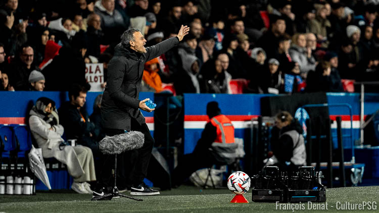 Malgré la victoire « méritée » de son équipe contre l'OM (3-1), Luis Enrique a noté que son équipe avait été moins performante que d'habitude ce dimanche soir, fatiguée par le match de Champions League quelques jours plus tôt. 
