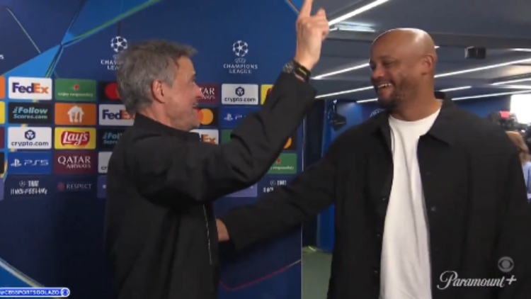 Luis Enrique et Vincent Kompany se sont croisés mardi soir dans les travées du Parc des Princes à l'issue de la spectaculaire demi-finale PSG/Bayern (5-4). De quoi nous offrir un petit échange sympathique entre les deux entraîneurs.