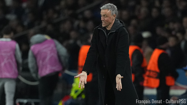 Plusieurs images inédites de PSG/Chelsea ont été diffusées quelques jours après le match par Canal+ de façon totalement gratuite. De quoi retrouver quelques belles images de joie des Parisiens, un Luis Enrique très concentré sur son banc de touche ou encore un Ousmane Dembélé très déterminé. Voici ces images en question :