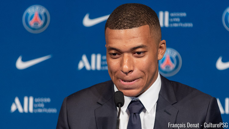 Lors d’une conférence de presse organisée ce jeudi à Paris, les avocats de Kylian Mbappé ont annoncé la saisie à titre conservatoire des 55,4M€ que le Français réclame en vain au PSG depuis un an. Le clan du joueur du Real Madrid attaque le club parisien sur quasiment tous les fronts possibles.