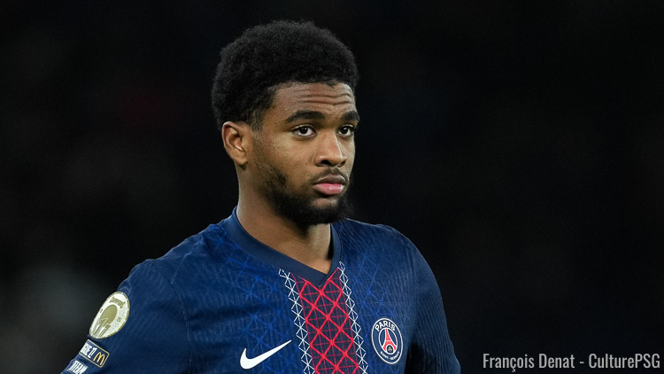 Moins d'un an après lui avoir fait signer son premier contrat professionnel, le PSG a activé son option pour prolonger le contrat d'Ibrahim Mbaye d'une année supplémentaire.