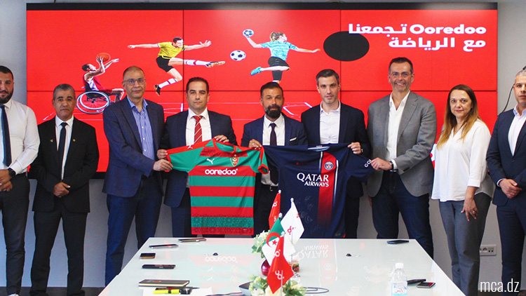 Le PSG et le Mouloudia Club d'Alger se sont rapprochés cette semaine sous l'impulsion de leur sponsor qatari commun, le Groupe Ooredoo. Un rapprochement qui a pour but d'aider au développement du football algérien.
