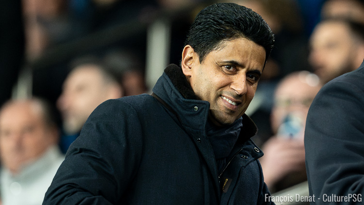 Le président du PSG Nasser Al-Khelaïfi était à l'Emirates Stadium lundi soir pour encourager ses joueurs et son entraîneur à la veille d'Arsenal/PSG. Le dirigeant qatari a ensuite été aperçu dans le métro londonien.