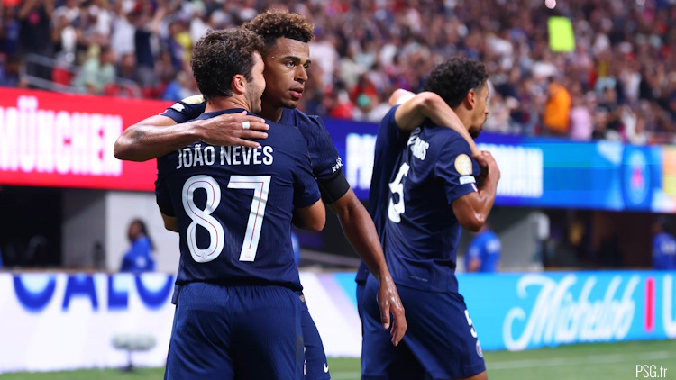 Le PSG a dominé, non sans trembler, le Bayern Munich (2-0) en quart de finale de la Coupe du monde des clubs grâce à deux buts tardifs de Doué et Dembélé. Retour sur les performances individuelles des Parisiens au cas par cas.