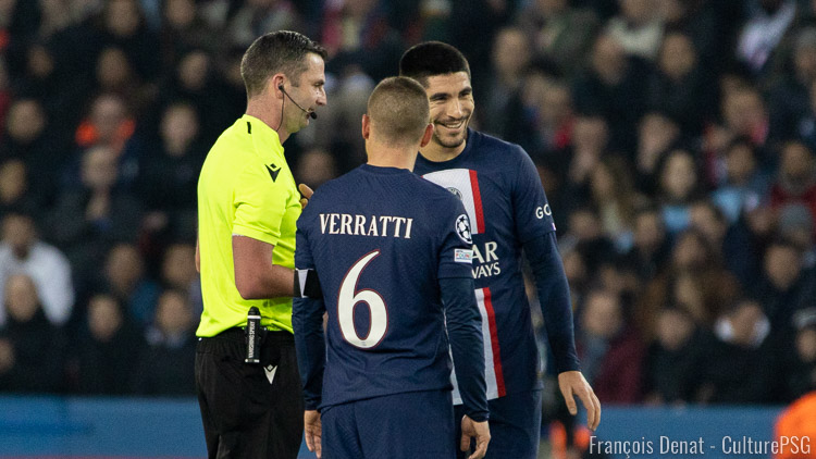 L'UEFA a désigné les arbitres des barrages retour de Champions League et c'est l'Anglais Michael Oliver qui officiera au Parc des Princes ce mercredi soir pour le match PSG/Brest.