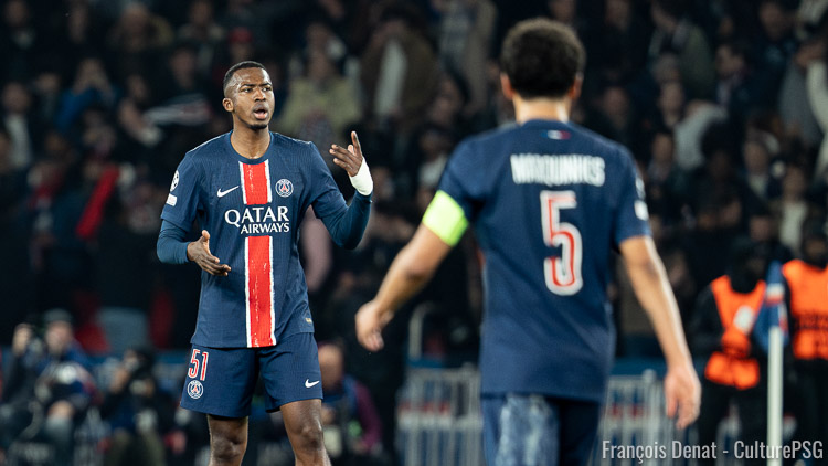 Annoncé dans la course au polyvalent défenseur équatorien Joel Ordoñez, le PSG mettrait en avant la très bonne intégration et la présence de son compatriote Willian Pacho afin de le convaincre. Mais Paris n'est pas seul sur le coup pour autant alors que le transfert va être d'un montant non négligeable.