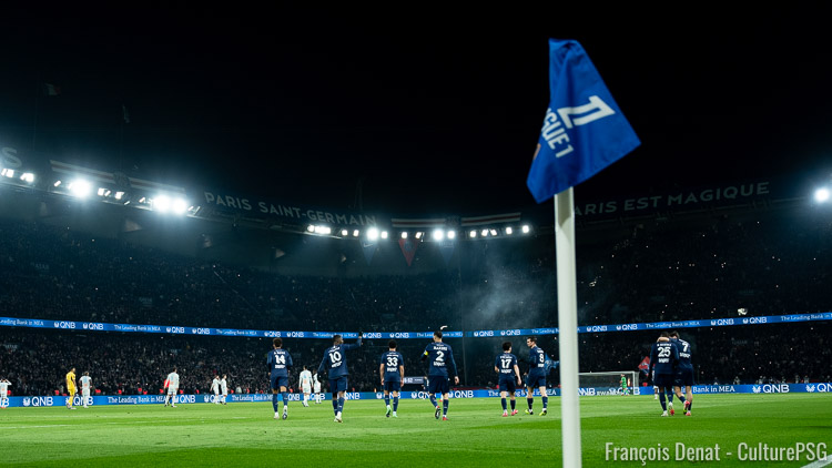 Le PSG a rencontré la semaine passée les élus de Poissy et Massy, deux villes prêtes à accueillir le projet de futur stade du club tandis qu'à Paris, un candidat à la succession d'Anne Hidalgo promet de renouer le dialogue avec Nasser Al-Khelaïfi pour que le PSG reste au Parc des Princes.