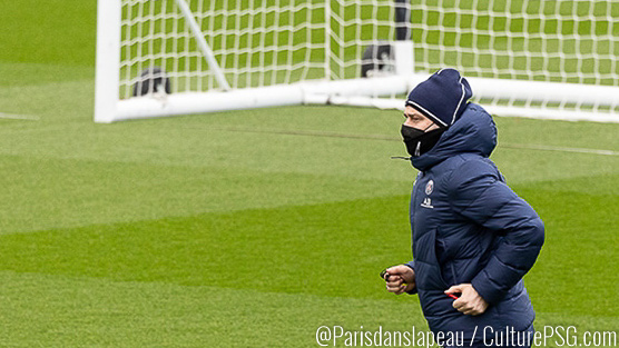 Après l'annonce de délocalisation de la finale de Ligue des Champions au Stade de France ce vendredi matin, Mauricio Pochettino a avoué être excité et motivé, mais a préféré temporiser.
