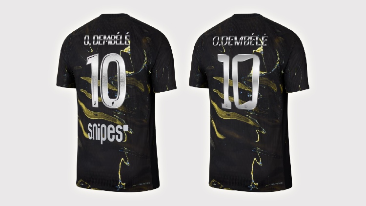 Le PSG a dévoilé ce lundi, à deux jours du choc face à Chelsea, son cinquième maillot pour la saison 2025/2026. Un maillot encore signé Jordan et qui est déjà disponible en plusieurs versions et avec deux flocages.