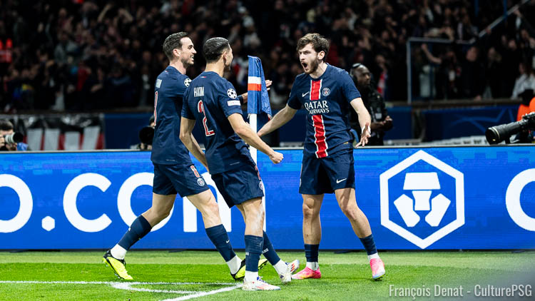 Auteur d'un grand match face à Aston Villa et du deuxième but du PSG contre les Villans, Khvicha Kvaratskhelia s'est réjoui de la victoire 3-1 de son équipe mercredi soir, mais reste prudent et concentré avant le retour de mardi prochain.