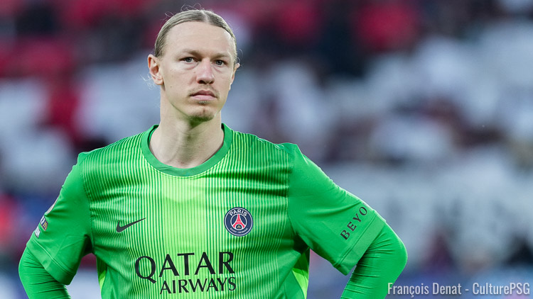 En déplacement à Lens, le PSG a validé pour de bon son titre de champion de France grâce à une victoire 2-0 bien payée et des buts de Kvaratskhelia et Mbaye. Retour sur les performances individuelles des Parisiens au cas par cas.