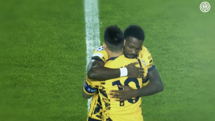 L'Inter Milan évoluera avec son troisième maillot jaune ce samedi soir à Munich face au PSG en finale de la Champions League. Un choix aux multiples raisons.