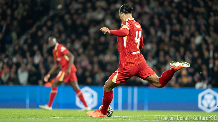 On en sait plus sur le contenu de l'échange entre Virgil van Dijk, capitaine de Liverpool, et le duo Nasser Al-Khelaïfi et Luis Campos à l'issue de la qualification du PSG à Anfield.