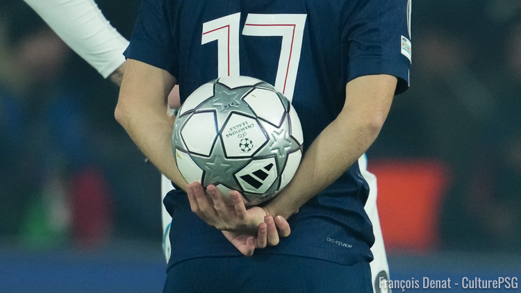 Le tirage au sort des barrages de la Champions League avait lieu ce vendredi à partir de midi et le PSG a hérité de Monaco plutôt que de Qarabag. Comme l'an dernier, Paris affrontera un club français en barrage. Revivez notre live ci-dessous.